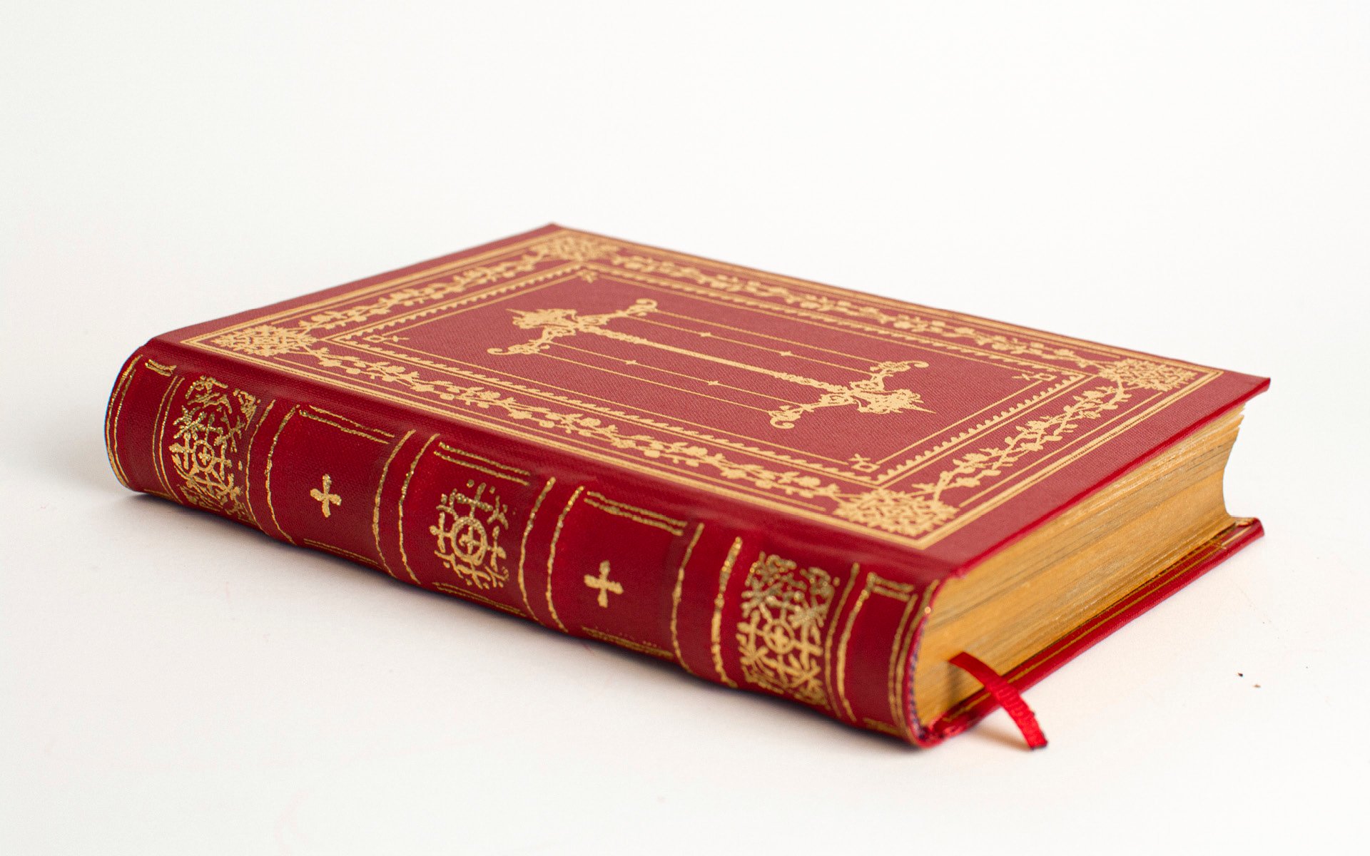 The Feminist Bible by Emma Vukman 2023. The spine was gold-foiled by hand while the front and back were hot foiled with a magnesium plate. The fore-edge was gilded in gold.